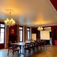 Salle séminaire réunion professionnelle